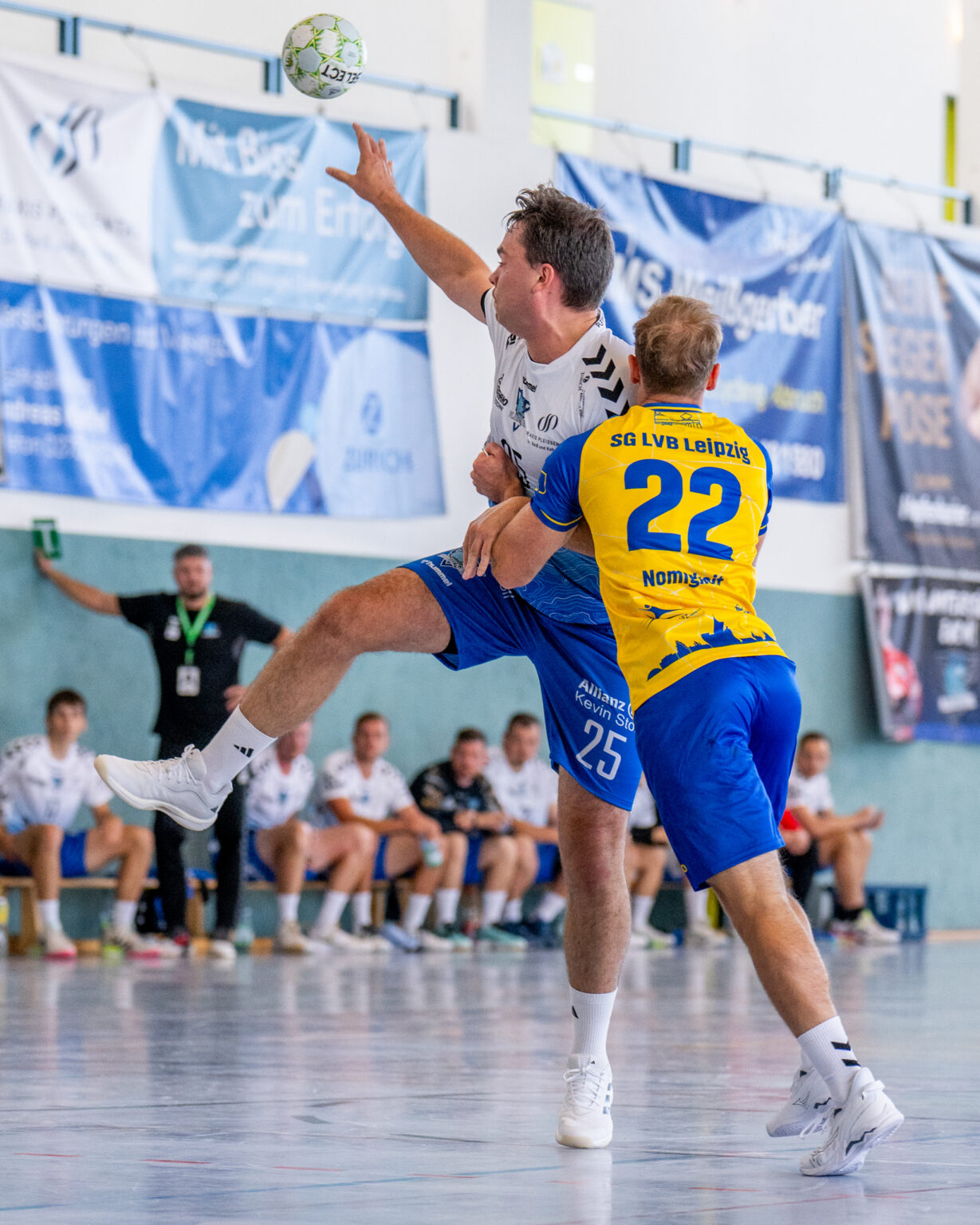 HC Pleißental Männer vs. SG LVB Leipzig 2 Bild 31