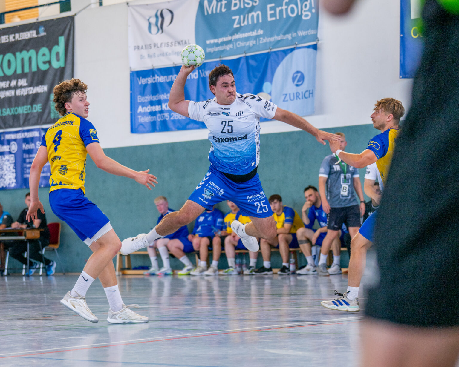 HC Pleißental Männer vs. SG LVB Leipzig 2 Bild 37